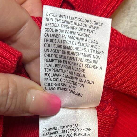 Bar III Red Ribbed V-Neck Sweater Side Cutout Long Sleeve Top M - Picture 6 of 6